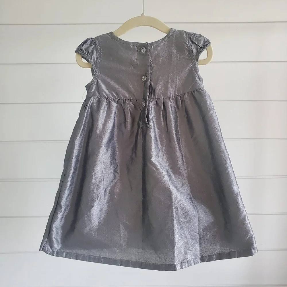 Old Navy Silver Party dress Baby Girl 18-24M‎